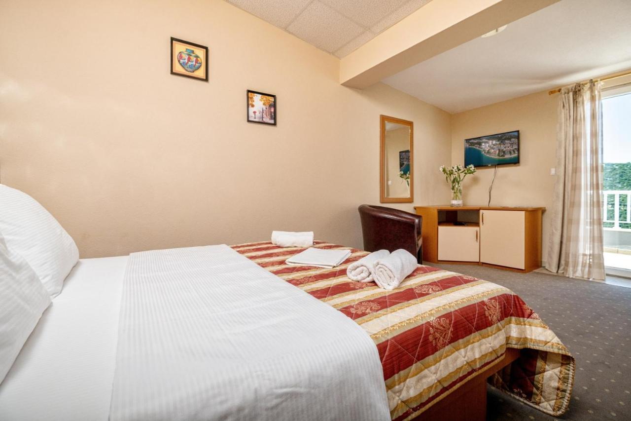 Hotel Luna Neum Exterior photo
